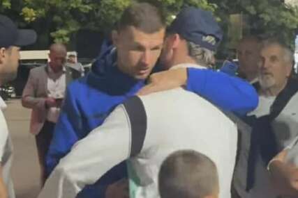 (VIDEO) PAO ZAGRLJAJ Marko Arnautović teren napustio nakon žestokih uvreda sa tribina, a onda sreo Džeku