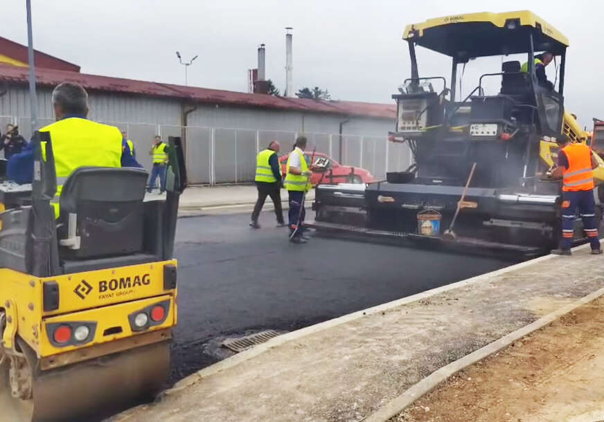 (VIDEO) „Biće završeno prije roka“ Janković OBIŠAO RADOVE na rekonstrukciji raskrsnice na ulazu u grad Prijedor