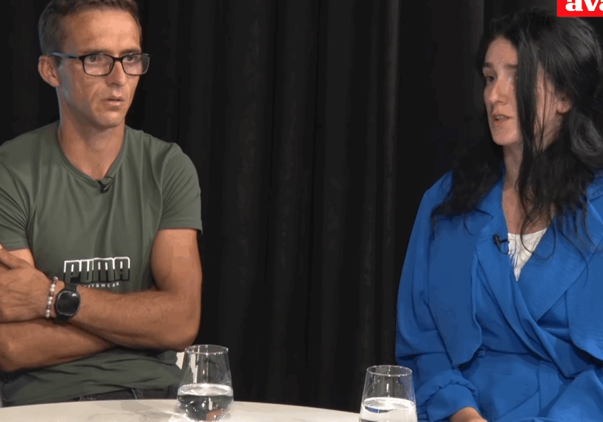 (VIDEO) "Djeca me pitaju gdje im je brat" Potresna ispovijest roditelja PREMINULE BEBE iz Konjica