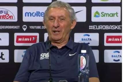 (VIDEO) "Odgovoriću samo zato što ste dama" Pešić se konačno nasmijao na konferenciji, i to zbog novinarke