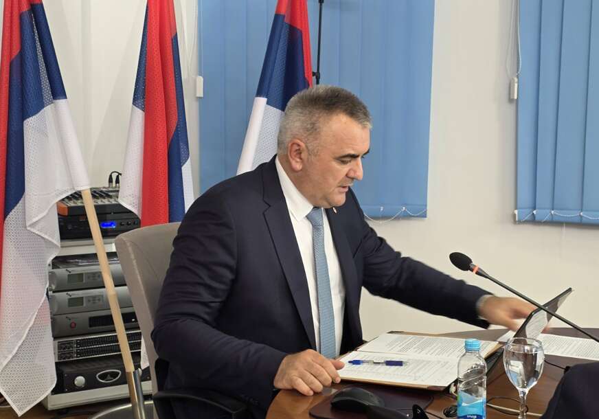 „BiH ugrožena zbog diktatorskih dekreta Šmita“ Vlada Srpske uputila oštar izvještaj Savjetu bezbjednosti UN, pogledajte šta piše u njemu