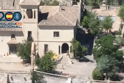(VIDEO) SRBI UZGAJALI DROGU U TVRĐAVI U ŠPANIJI Objavljeno spektakularno hapšenje saradnika Darka Šarića u vili, zaplijenjeno 60 kilograma narkotika
