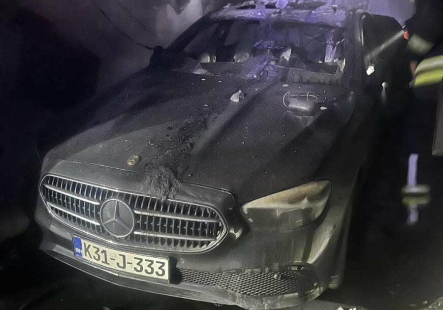 Šteta veća od 100.000 maraka: Zapaljen automobil delegata u Vijeću naroda RS