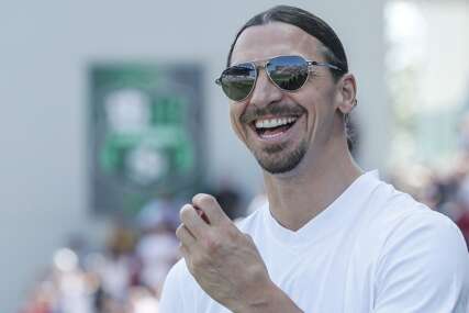 (FOTO) Pokazao mišiće: Ibrahimović se snimao u sauni bez majice, žene oduševljene njegovom formom