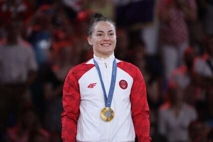 (FOTO) Vjenčali se u Splitu: Hrvatska zlatna olimpijka se udala za srpskog džudistu