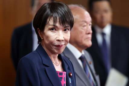  Sanae Takaiči
