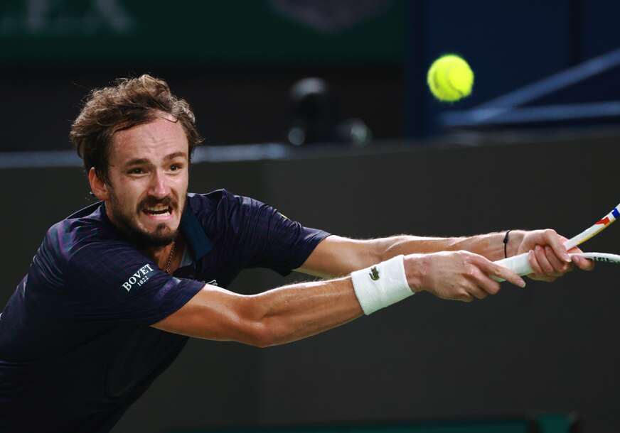 KONAČNO TROFEJ Medvedev trijumfom u Almatiju prekinuo nevjerovatan post