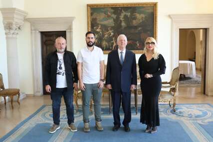 (FOTO) Ekipa emisije "Razgovori sa mjerom" sa Sanjom Jović nastavila da priprema ekskluzivan sadržaj