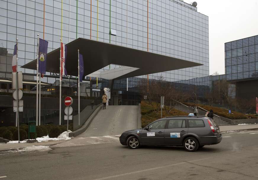 Problemi zbog sankcija na rusku naftu: Slovnaft oštro optužio JANAF da rade na smanjenju isporuke