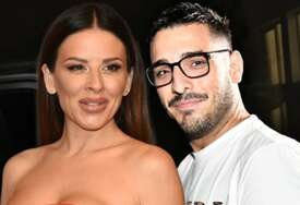 (FOTO) "PORODICA" Ana Sević i Darko Lazić slave rođendan kćerki Loreni, slika sa nasljednicom oduševila fanove