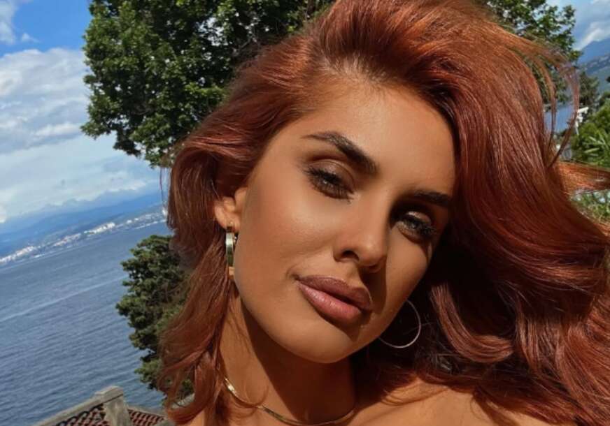 (FOTO) IKONA I ŽITO Fatalna manekenka slavi Svetu Petku, pokazala kako izgleda slava u njenom domu
