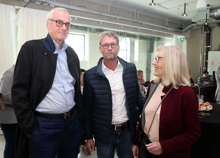 Ringier AI predavanja. Michael Ringier, Chairman of the Board of Directors, Roman Bargezi, Member of the Board of Directors i Evelyn Lingg, Co-owner - RINGIER AG