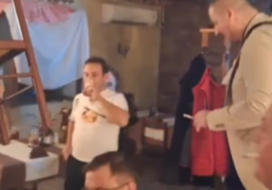 (VIDEO) Da li ste znali za ovo: Stari SRPSKI SVADBENI OBIČAJ zapalio mreže, kum u centru pažnje