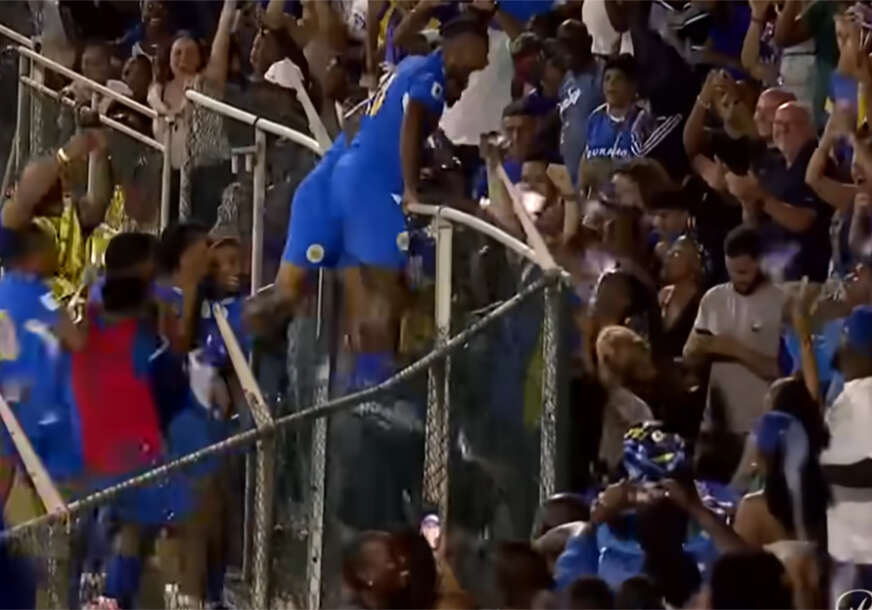 Fudbaleri Kurasaoa slave pogodak