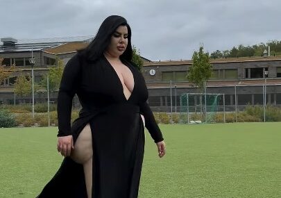 (VIDEO) Nataša ima najveću zadnjicu na svijetu: Do sada je imala 5 operacija i neće stati dok joj obim bokova ne bude 2 i po metra