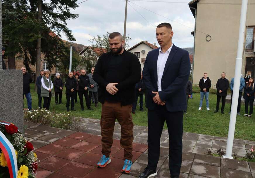 (FOTO) Nešić na obilježavanju 31 godine od pogibije gardista "Njihova žrtva nas obavezuje da čuvamo vrijednosti za koje su se borili"