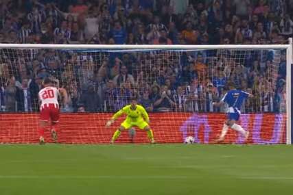 (VIDEO) Porto poveo sa bijele tačke: Reakcija štopera Crvene zvezde i skrivljen penal