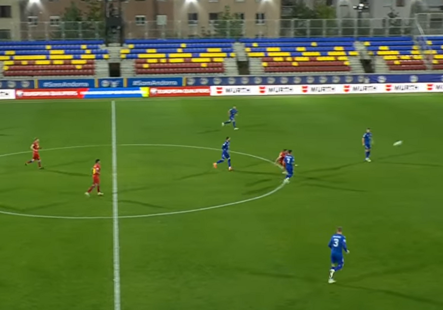 (VIDEO) Ovo više nikog ne može da začudi: Srbija sa pola terena primila gol od Andore