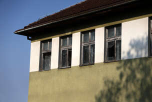 STARA ŠKOLA PISKAVICA PRODAJA