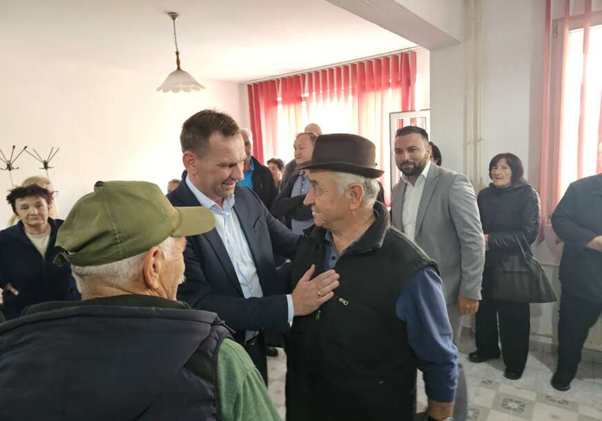 FOTO: USTUPLJENA FOTOGRAFIJA