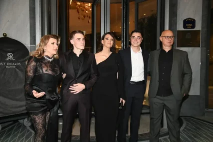 (FOTO, VIDEO) OVO JE TAŠKETOVA PRVA ŽENA Sa njom ima prelijepu kćerku Jelenu, a Viki je predstavila medijima na proslavi 18. rođendana Andreja