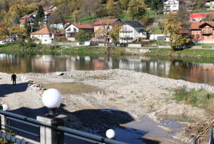 Vrbas šetalište betonizacija, izgradnja