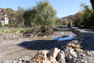 Vrbas šetalište betonizacija, izgradnja