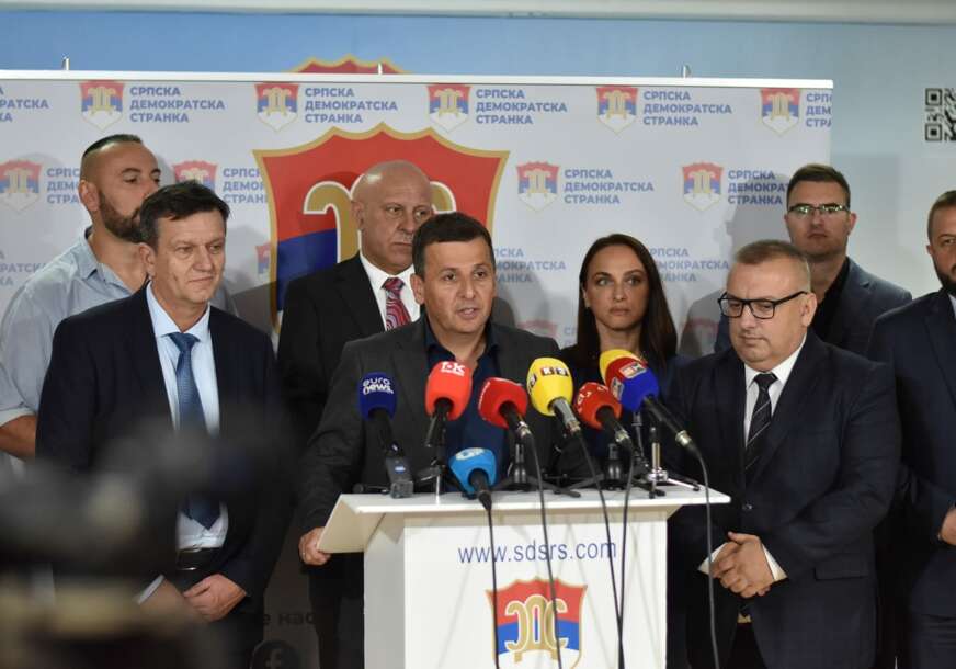 (VIDEO) “Ključni problem su PAPCI, a tu ulogu ima Stanivuković” Vukanović pružio PODRŠKU Blanuši kao kandidatu za predsjednika Srpske