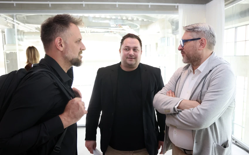 Ringier AI predavanja, Nemanja Ognjanović, Direktor razvoja softvera (Ringier Serbia); Vladimir Milićević, Direktor razvoja proizvoda i marketinga (Ringier Serbia) i Marko Stjepanović, Glavni urednik Blica i urednički direktor digitalnih izdanja