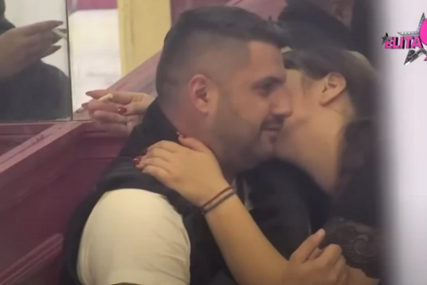 BACIO SE U AKCIJU Asmin Durdžić u zanosu sa ovom zadrugarkom, pali zagrljaji i poljupci