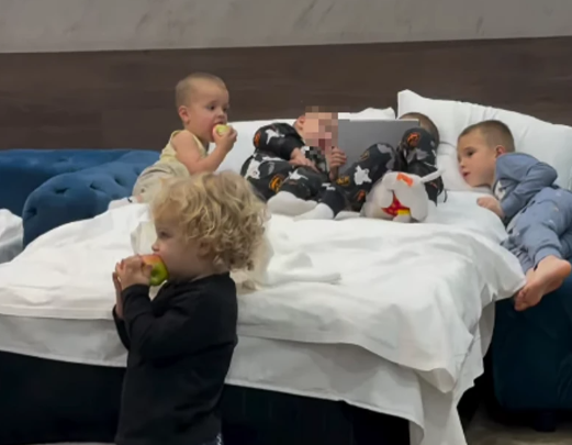 NOĆNA ŽURKA Ovako se zabavljaju djeca Veljka Ražnatovića i Mirka Šijana, mališani zapalili mreže