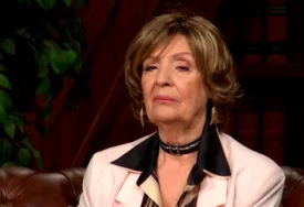 Bolno priznanje Lepe Lukić "Bojim se da iza mene ne ostane samo 2.000 evra, pa da me pokopaju kao skitnicu"