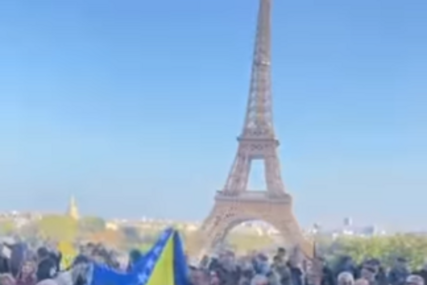 (VIDEO) Ispred Ajfelovog tornja zastava BiH: I Pariz odao posljednju počast Halidu Bešliću, gradom odzvanjali pjevačevi najpopularniji hitovi
