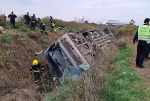 prevrnuo se autobus pun radnika