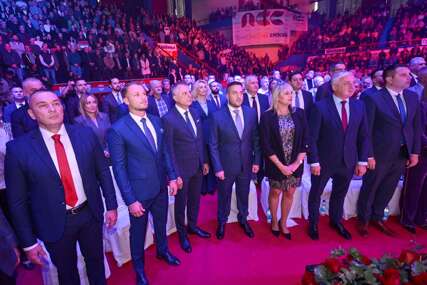 RASPAD PRIJE POČETKA Puca li već pokret Draška Stanivukovića