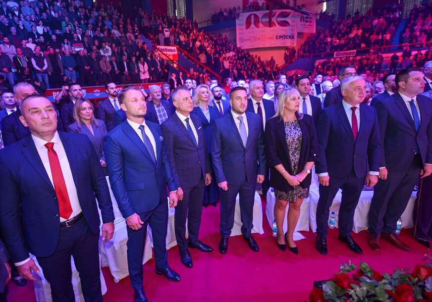 RASPAD PRIJE POČETKA Puca li već pokret Draška Stanivukovića