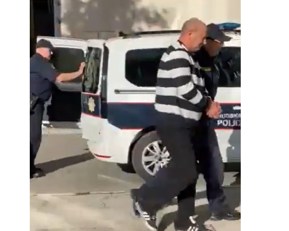 dovođenje osumnjičenih za podvođenje djevojčica na ročište