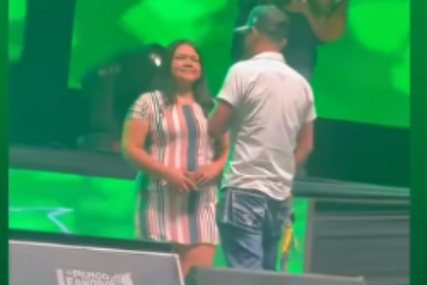 (VIDEO) Zaprosio ljubavnicu, pa se sjetio da ima ženu: Snimak sa koncerta postao viralan, a kada se saznalo za aferu preljubnika uslijedio je ŠOK