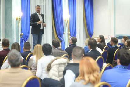 Adiko banka Zlatibor , motivacioni govor Vanja Grbić