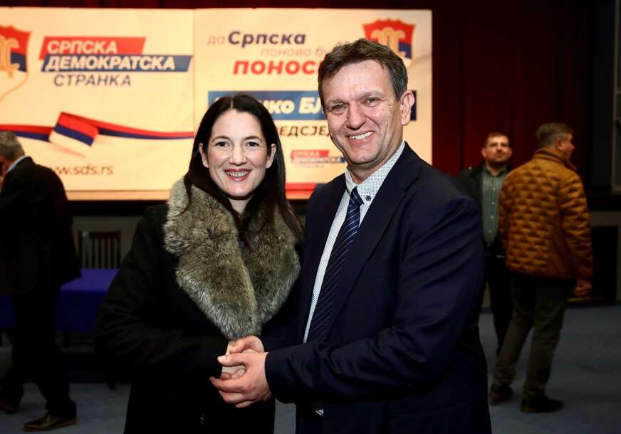 (FOTO) "Glas za Blanušu, glas je za PROMJENE" Iz Narodnog fronta poručuju da je izbor 23. novembra JEDNOSTAVAN