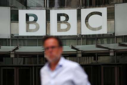 Skandal zbog montaže Trampovog govora: Generalni direktor BBC i urednica BBC Njuza podnijeli ostavke
