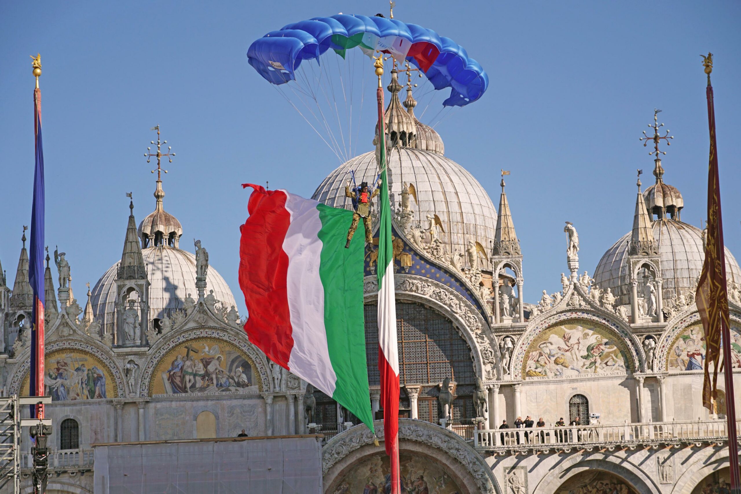Brisel sprema upozorenje Italiji