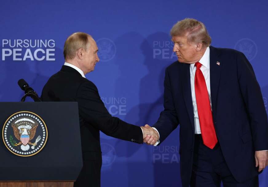 Kremlj igra svoju igru i koristi Trampovu SLABOST: Putin je konačno ostvario svoj cilj "Amerika moli Rusiju za mir"