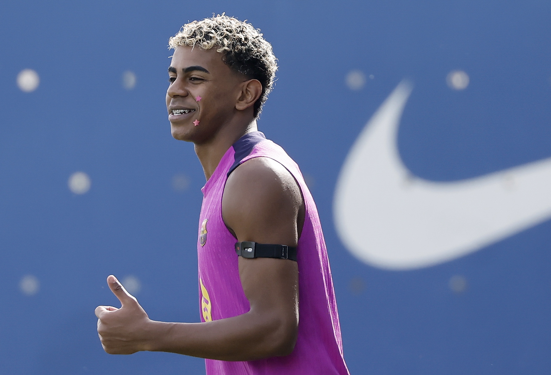 Jamalov otac objavio vjeridbu sa 16 godina mlađom djevojkom