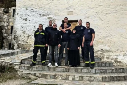 (FOTO) Humanost na djelu: Vatrogasci-spasioci POMOGLI MONAHINJAMA iz manastira Kovilje
