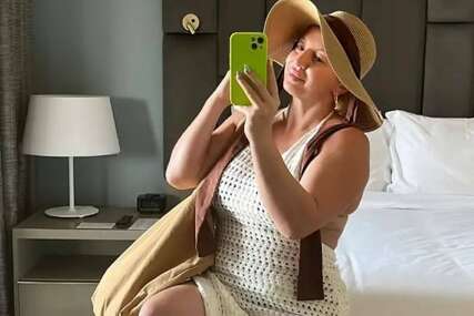 (FOTO) Tvrdila da je ŠEIKOVA 23. ŽENA, pa sve porekla: Pjevačica odustala od estrade, preselila se u Dubai gdje se priprema za NOVI BIZNIS
