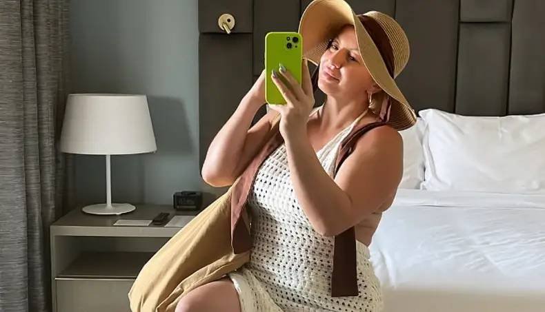 (FOTO) Tvrdila da je ŠEIKOVA 23. ŽENA, pa sve porekla: Pjevačica odustala od estrade, preselila se u Dubai gdje se priprema za NOVI BIZNIS  