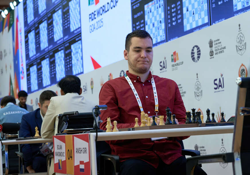 Bojan Maksimović