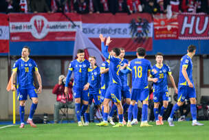 fudbaleri BiH proslavljaju gol protiv Austrije