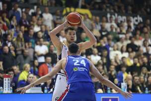 detalj sa košarkaškog meča BiH - Srbija